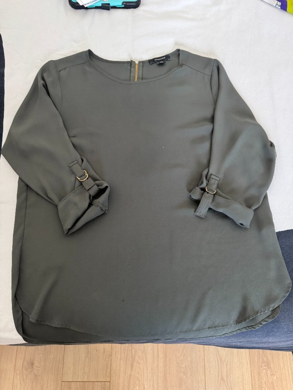 Atmosphere Olive Green Buckle Sleeve Blouse Sz 12